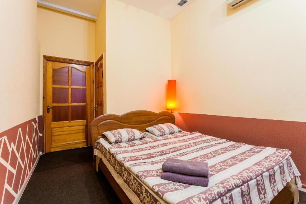 Guest House On Saksahanskoho Street Kiev Exterior foto